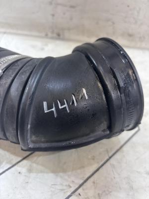 Шланг забора воздуха 8E0129627F Audi A4 B6 / A4 B7