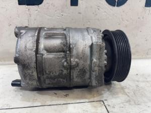 Компрессор кондиционера 1K0820859S Skoda Octavia RS II