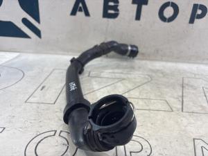 Патрубок охлаждения нижний 5N0122051BD Skoda Octavia RS II