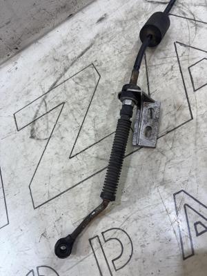 Тросик переключения КПП 4A0713265M Audi A6 C4