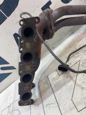 Коллектор выпускной с трубами 8G0253101Q 