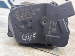 Дроссельная заслонка 06F133062J 