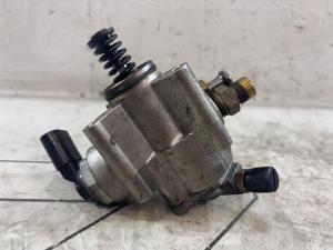 Топливный насос высокого давления 06F127025F 