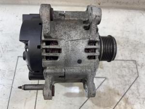 Генератор 06F903023C 