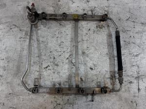 Топливная рампа 077133681T 