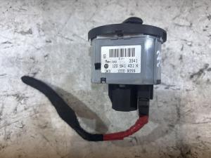 Переключатель света фар 1Z0941431K Skoda Octavia II рест