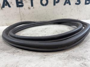 Уплотнитель багажника 4F5827705 