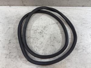 Уплотнитель багажника 4F5827705 