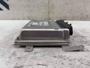 Блок управления двигателем (ДВС) 4D0907551B Audi A8 D2 / S8 D2