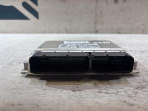 Блок управления двигателем (ДВС) 8E0909557S Audi A4 B6