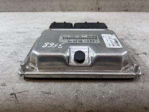 ББлок управления двигателем (ДВС) 8E0910560 Audi A4 B6