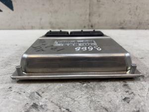 Блок управления двигателем (ДВС) 8E0909557J Audi A4 B6