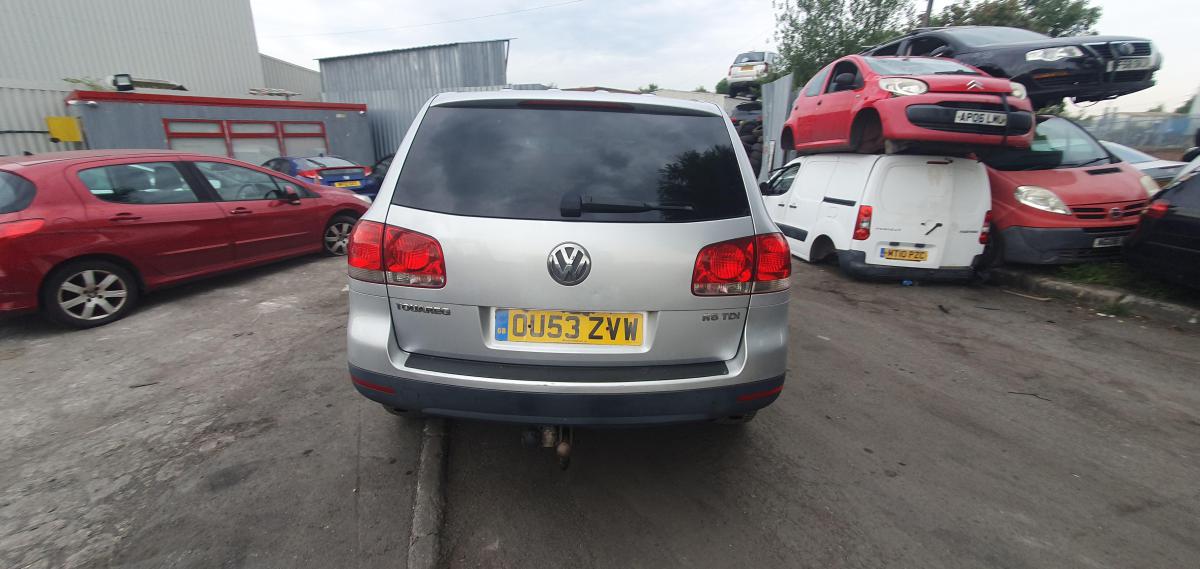 Volkswagen Touareg I